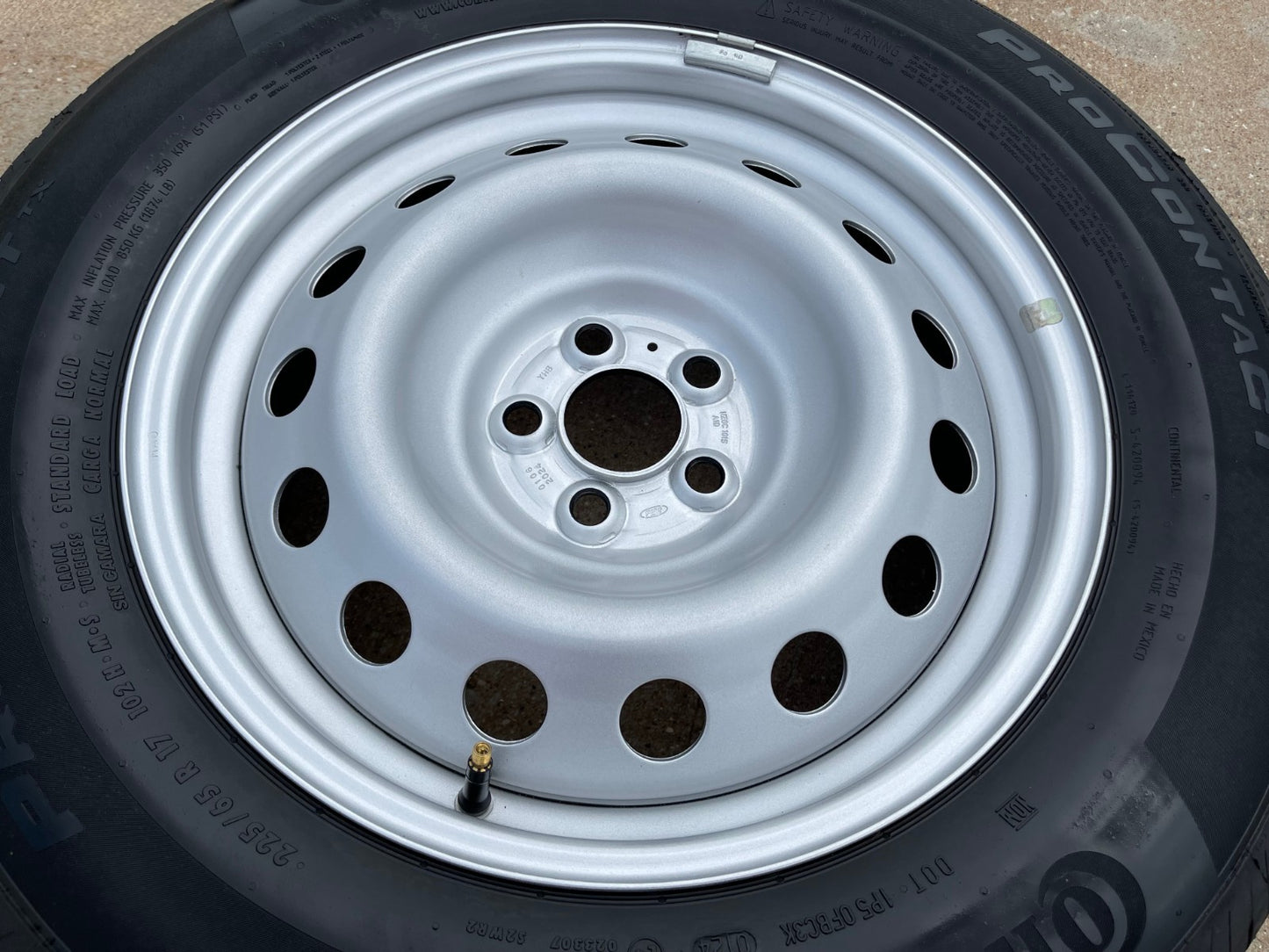 17" Ford Maverick Bronco Sport rim wheel tire 10415 OEM spare LIKE NEW