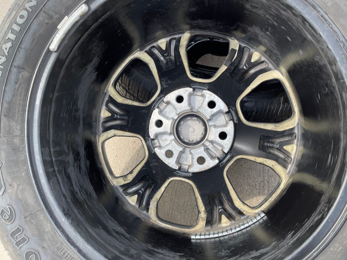 (1) 20" Dodge Ram 1500 OEM Laramie Black 2680 wheel Spare 2022 2023 2024 2025