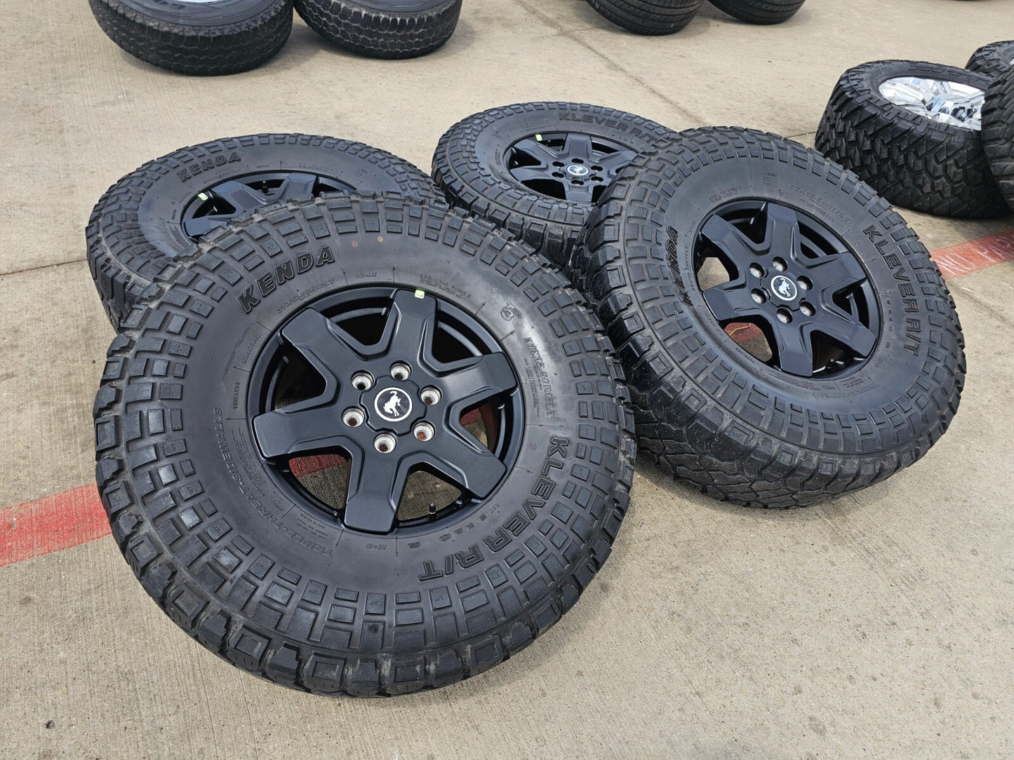 (4) 17" Ford Bronco wheels rims 95292 10383 SASQUATCH Ranger KENDA 37"