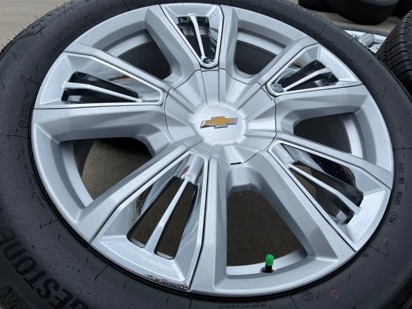 22" Chevy Tahoe RST OEM wheels rims 96951 Silverado Suburban 2023 2024 2025 NEW