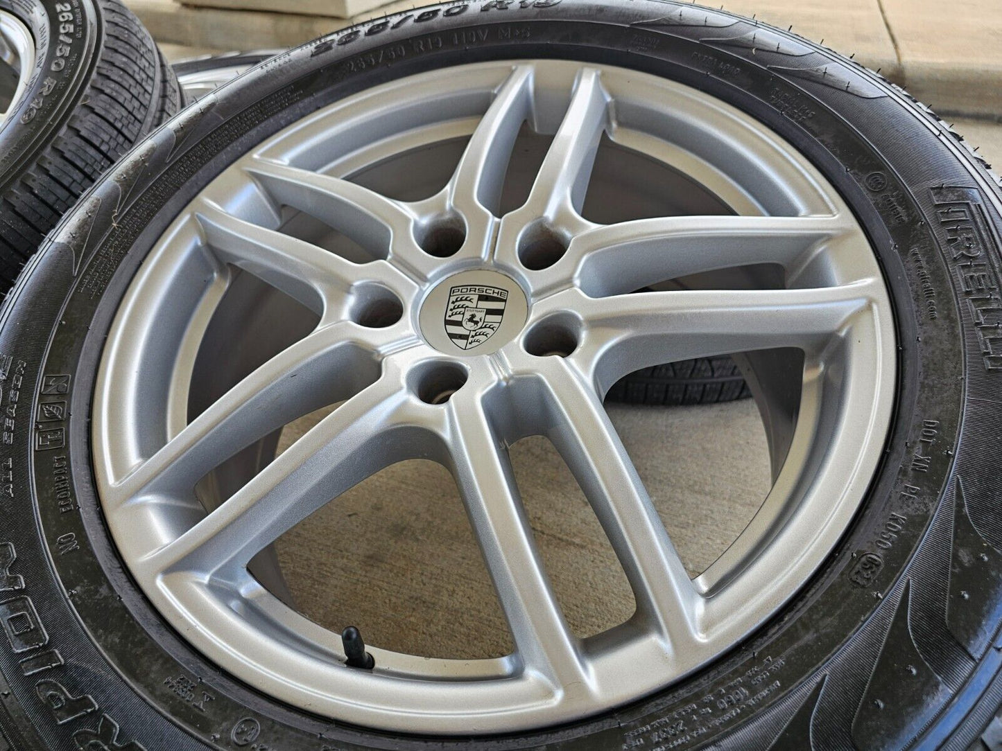 19" Porsche Cayenne OEM 67404 wheels rims tires PIRELLI