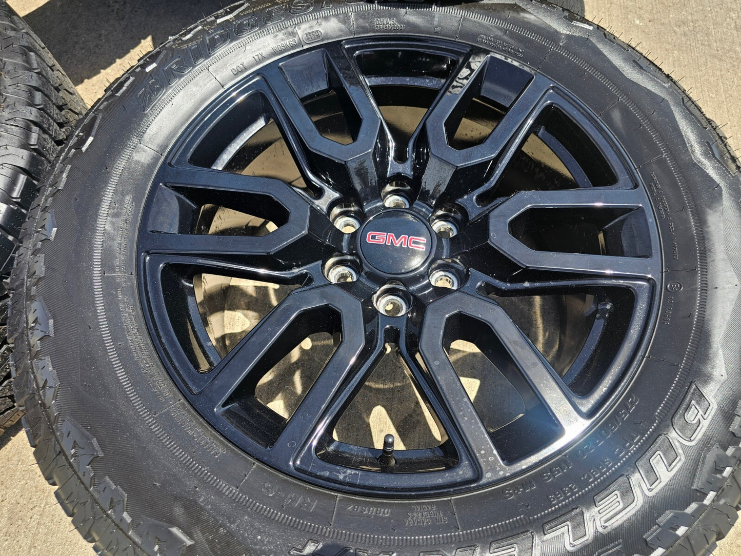 20" GMC Sierra Yukon Chevy OEM black 5914 5918 wheels rims 2024 2025 2026 NEW