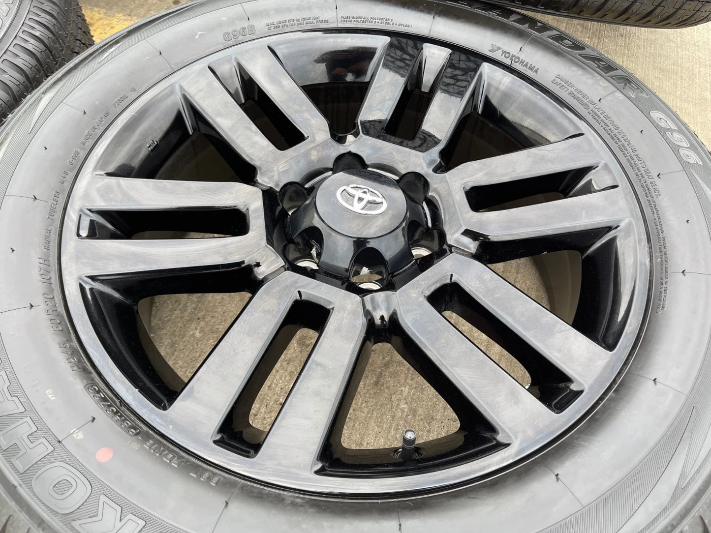 20" Toyota Tacoma 4Runner FJ Cruiser Lexus OEM 69561 wheels rims tires NEW