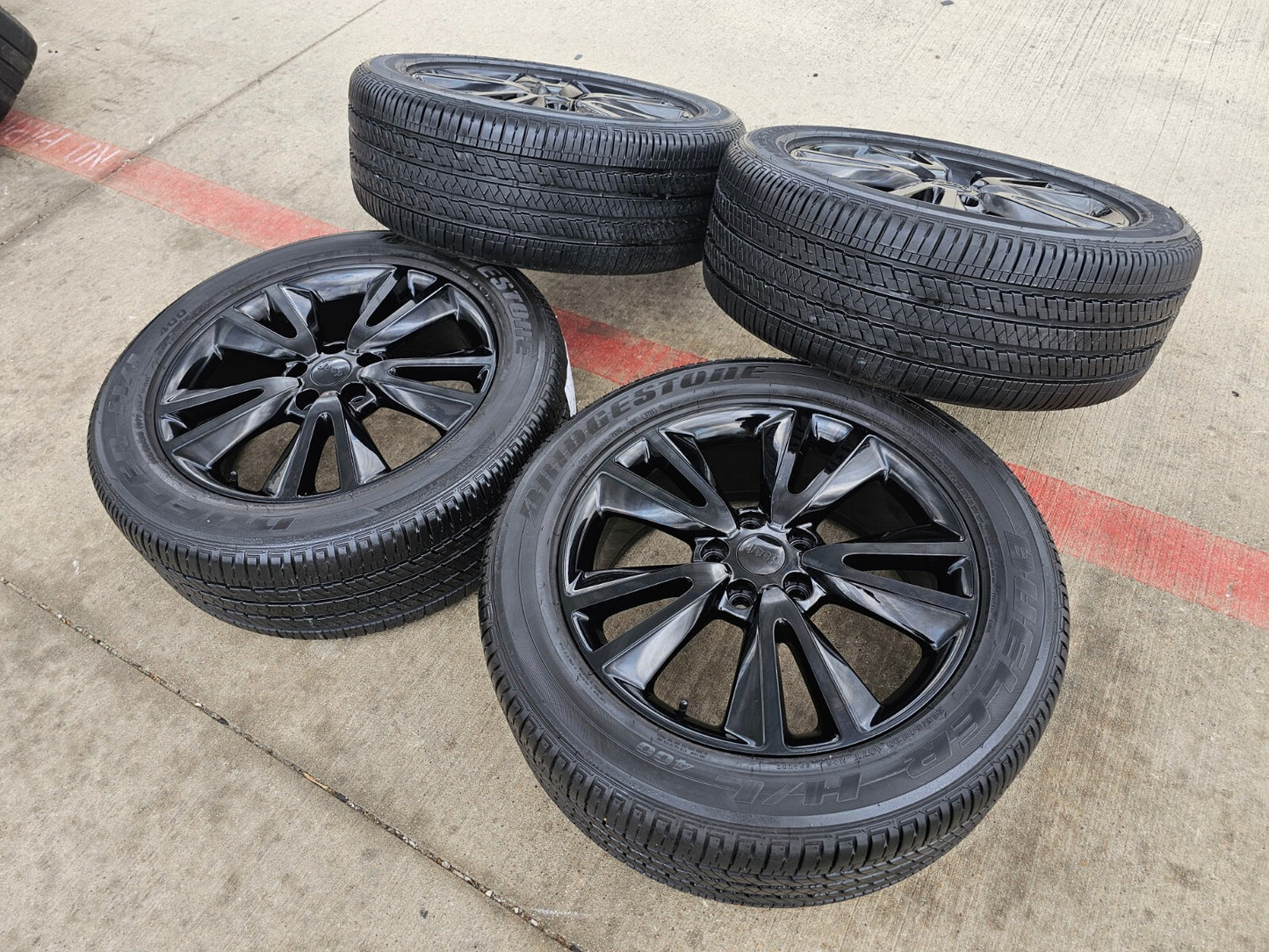 20" Jeep Grand Cherokee L OEM wheels rims 2393