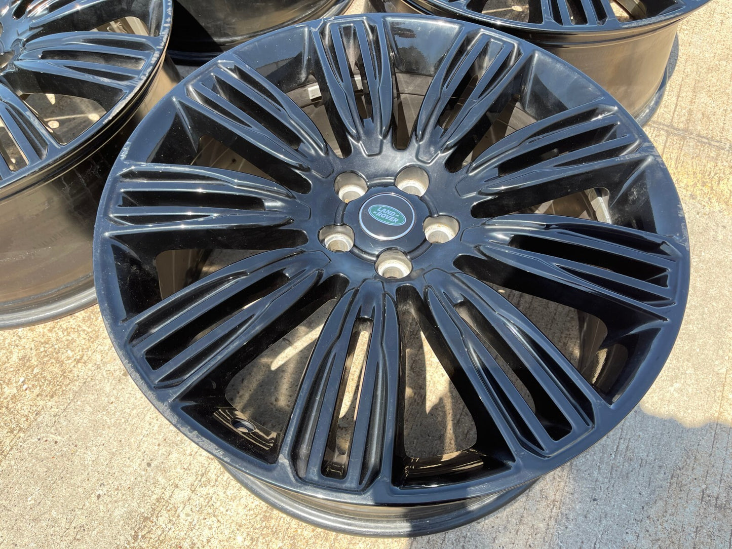 22" Land Rover Range DEFENDER OEM 72328 72331 wheels rims black