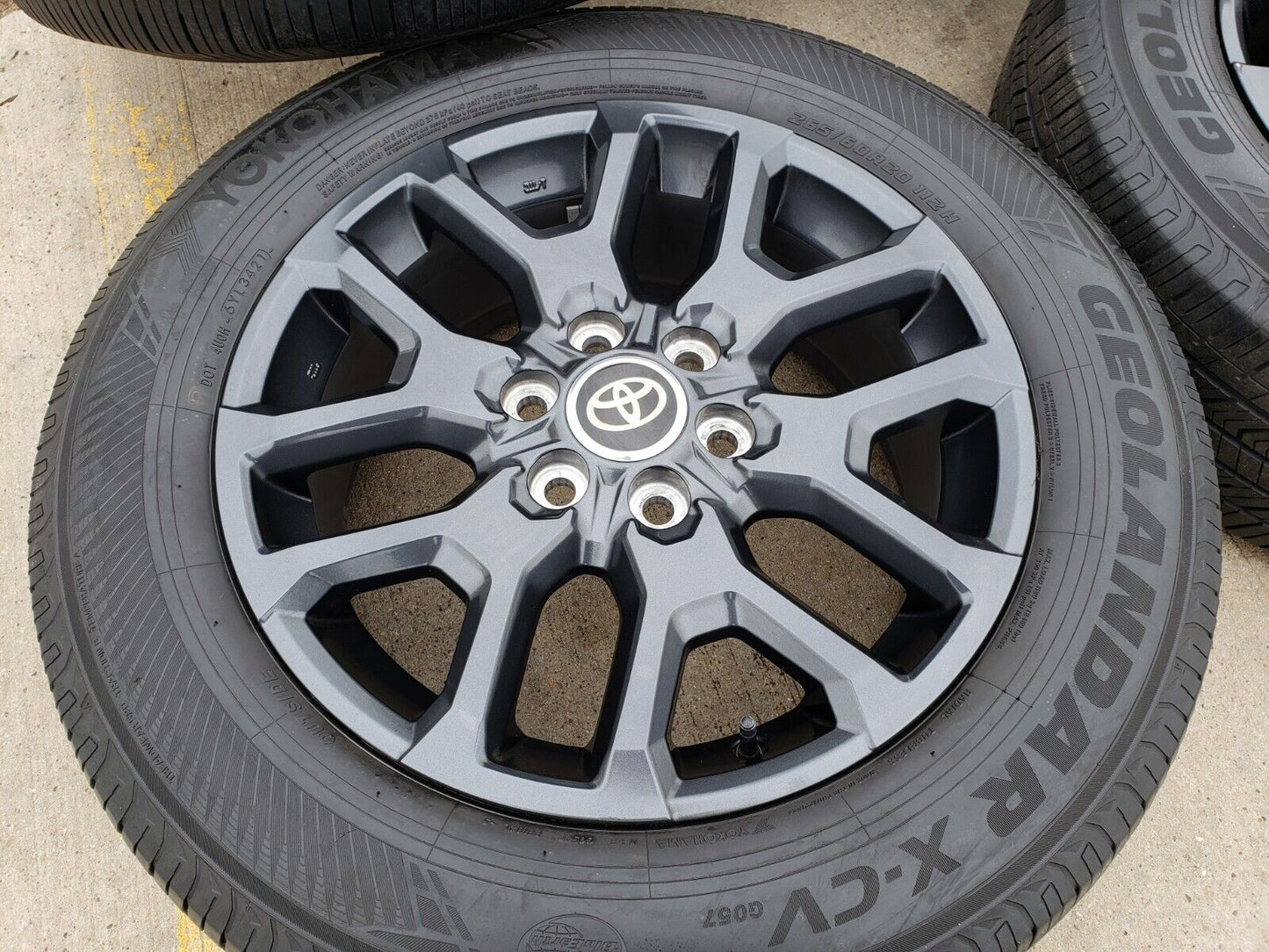 20" Toyota Tundra TSS TRD OEM wheels rims 95359 75277 Sequoia 2022 2023 2024