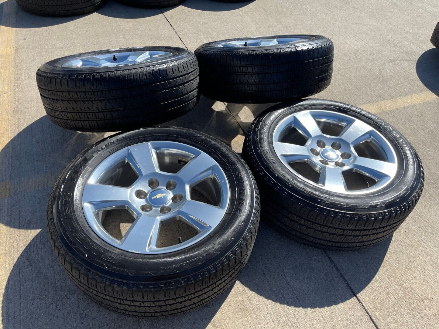 20" Chevy Silverado Tahoe OEM 5652 wheels rims tires BRIDGESTONE