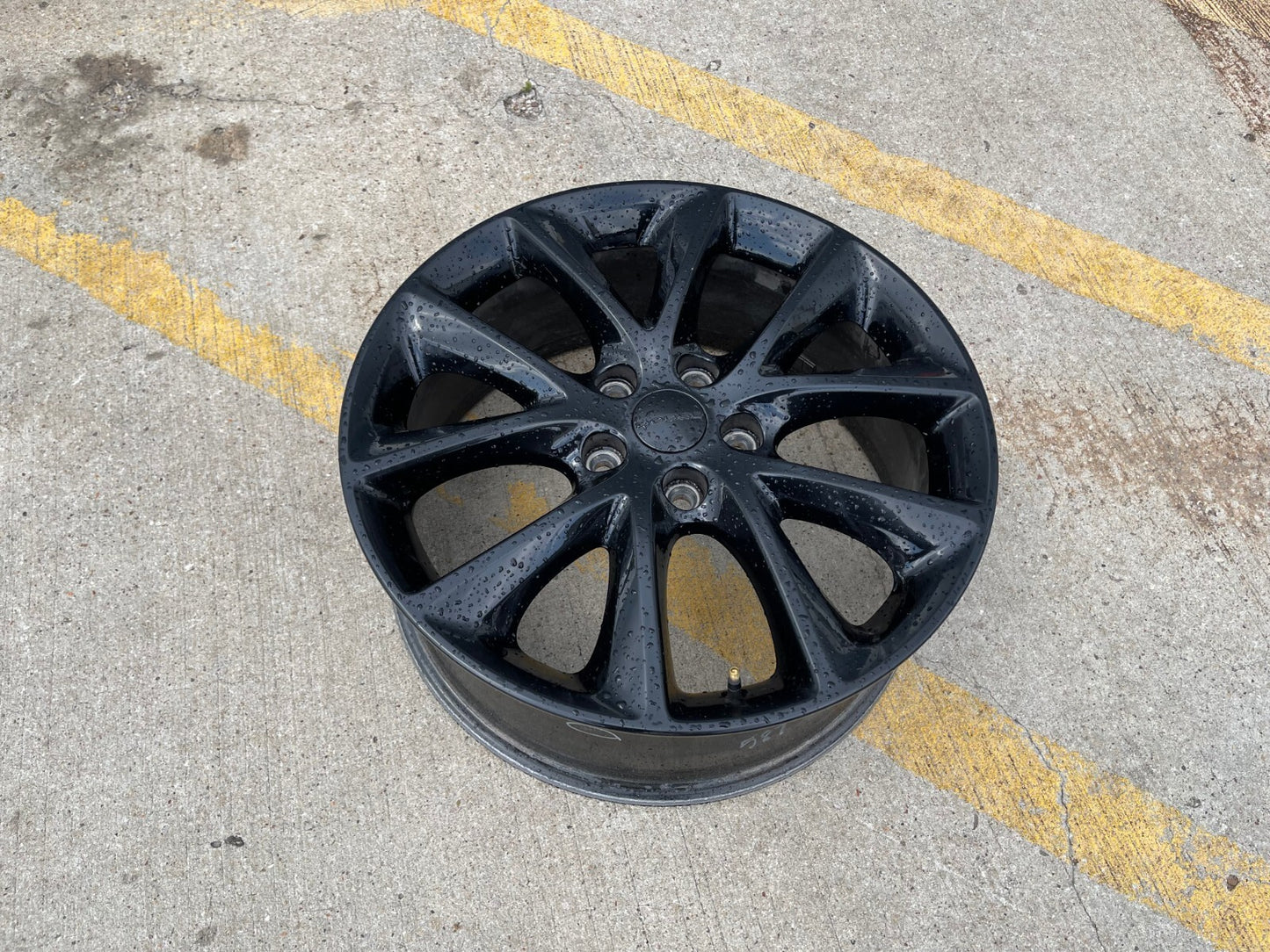 20" Dodge Durango Jeep Grand Cherokee OEM wheel rim 2496