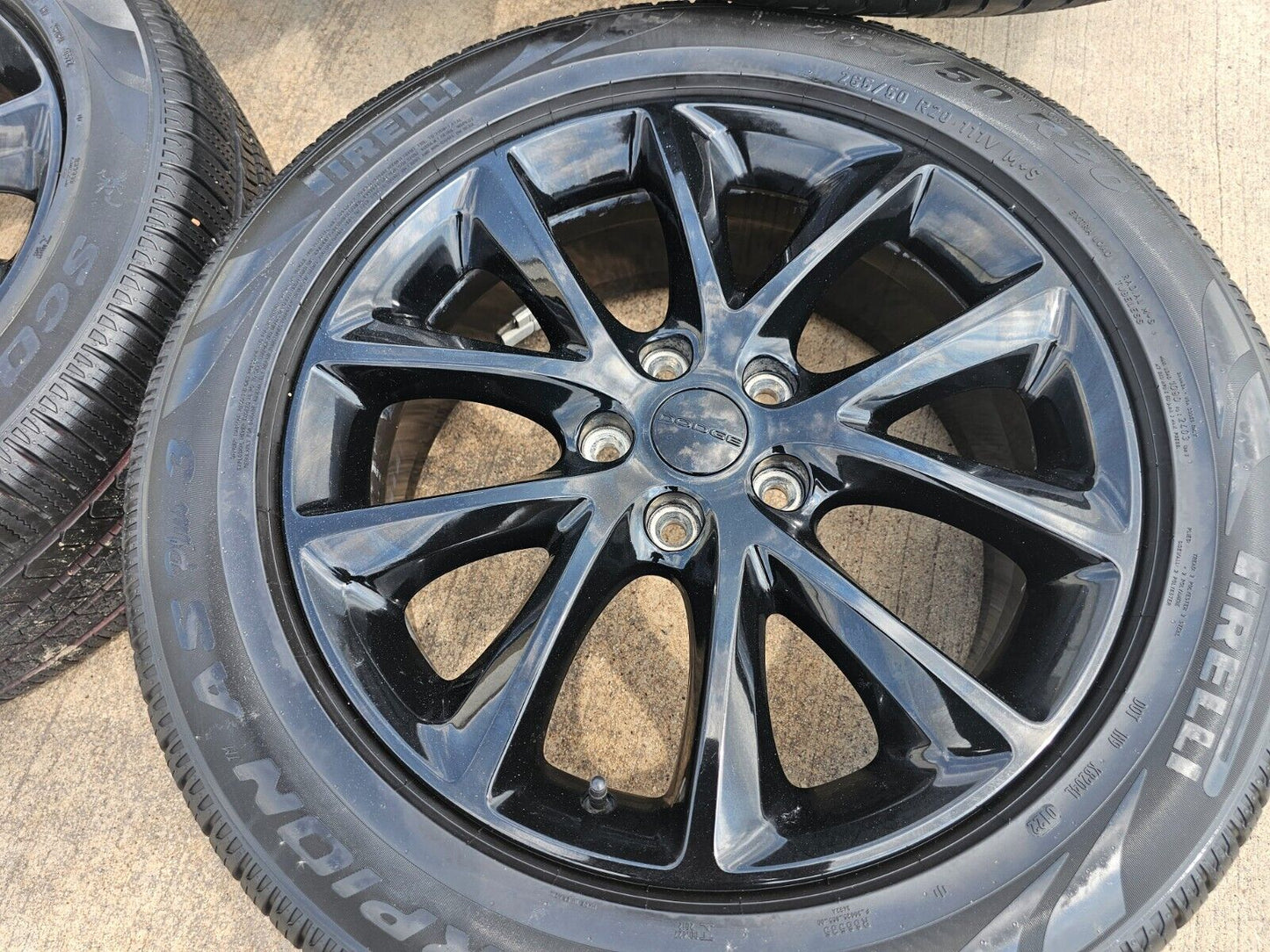 20" Dodge Durango Jeep Grand Cherokee OEM wheels rims 2496 tires