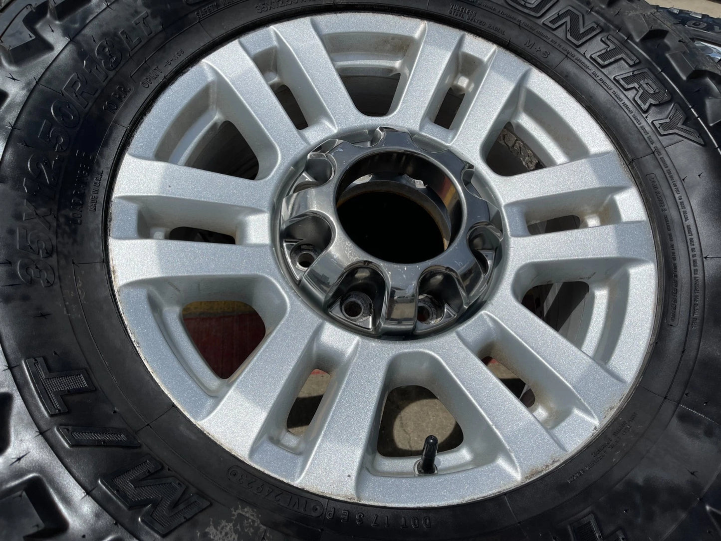18" Ford F-250 F-350 OEM 10098 rims wheels tires TOYO 35"