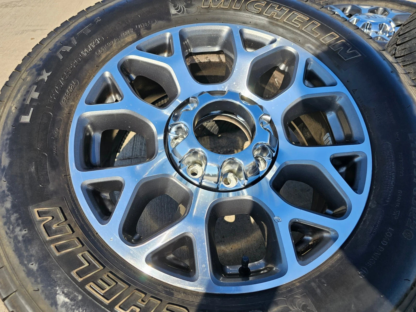 20" Ford F-250 F-350 OEM King Ranch Lariat wheels rims 10292 10293 tires