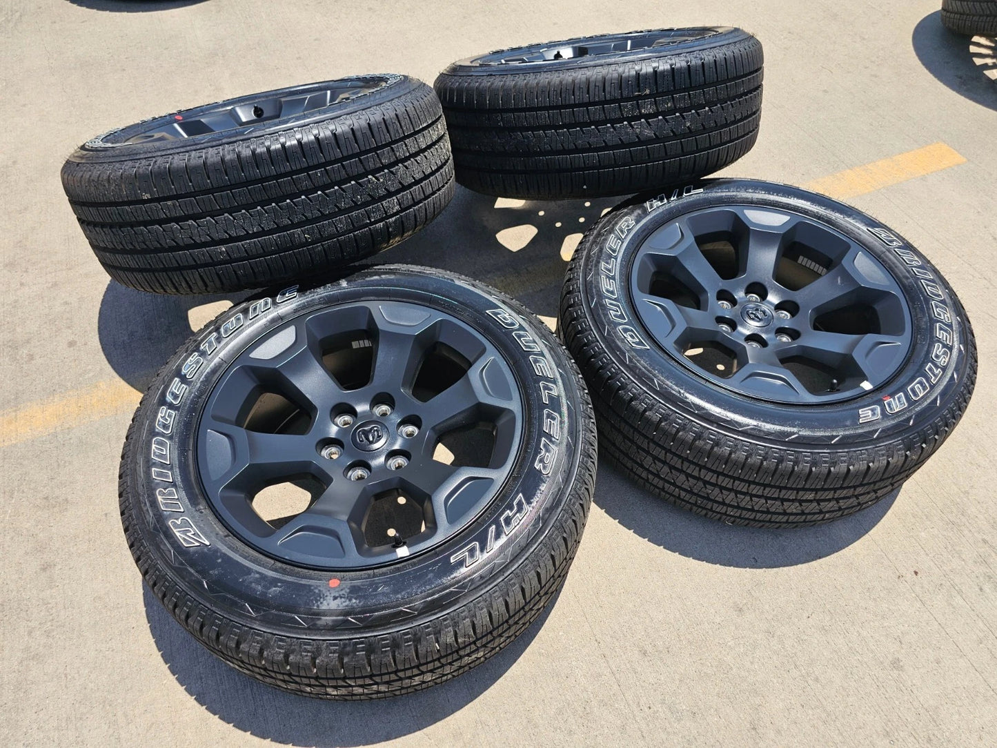 20" Dodge Ram 1500 OEM Laramie Black 2680 wheels rims tires 2024 2025 2026 NEW