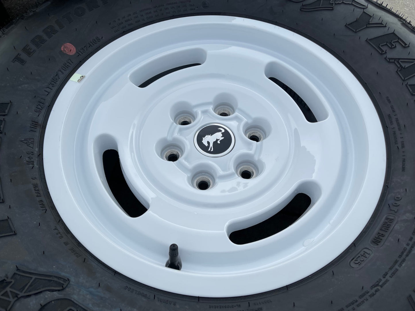 17" Ford Bronco HERITAGE Limited Edition wheels rims white 2025 2026 NEW 35"