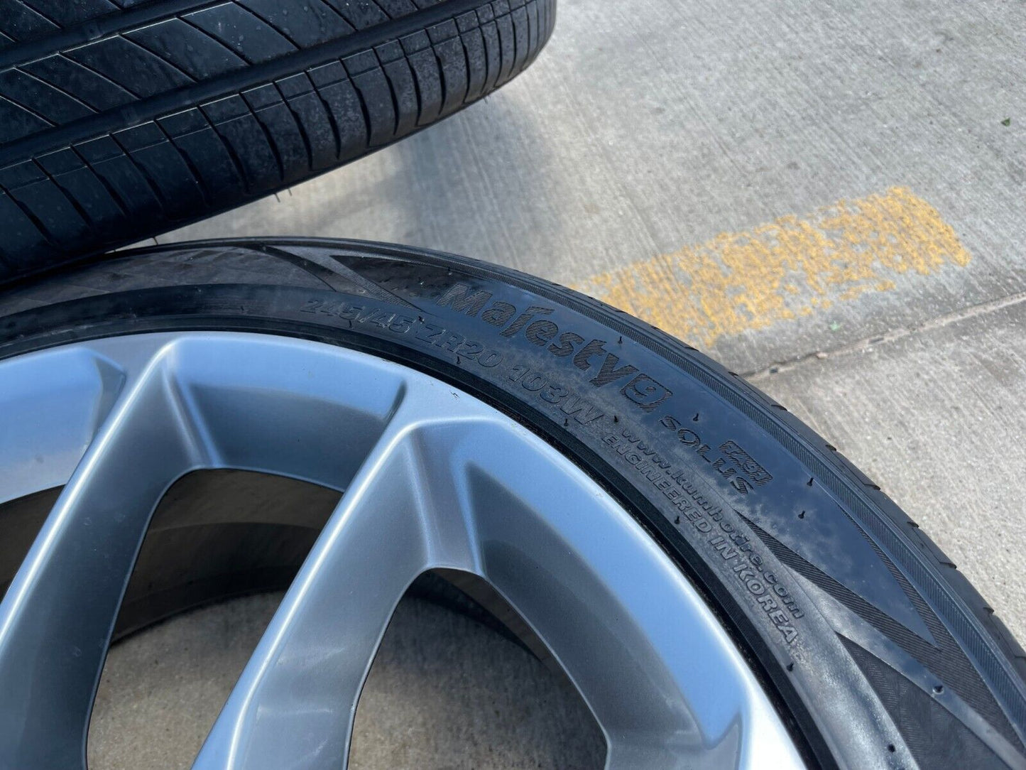 20" Dodge Charger Challenger Chrysler 300 OEM 2651 wheels rims tires