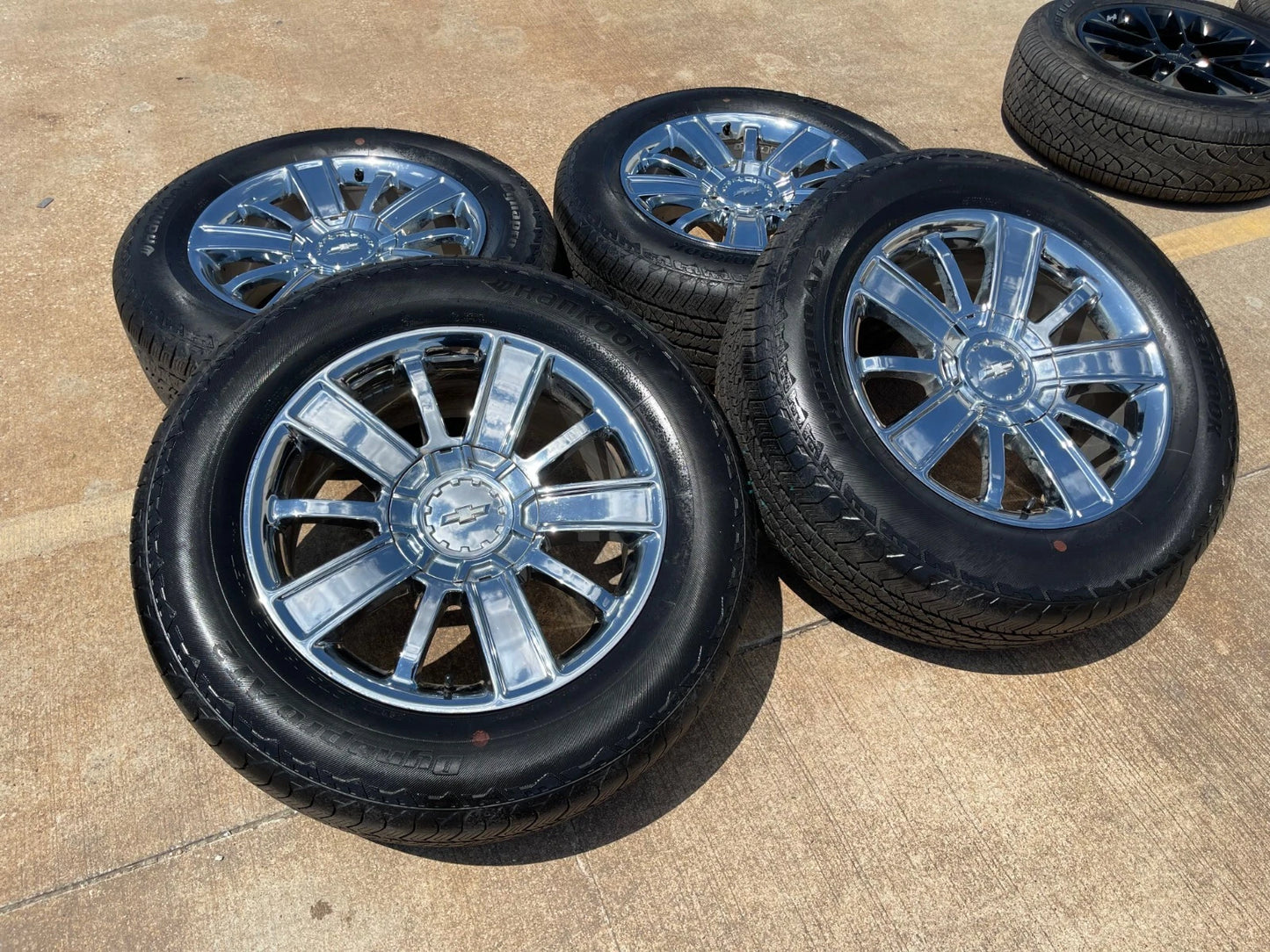 20" Chevy Silverado Tahoe OEM wheels rims 5653 CHROME tires