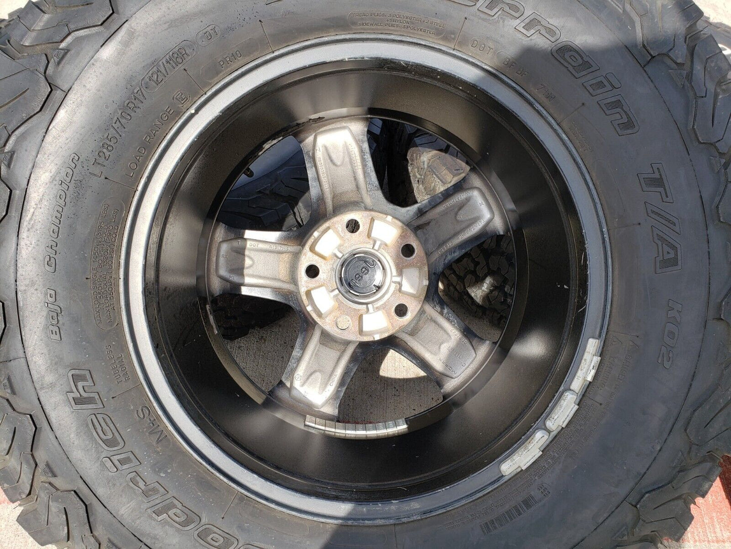 17" Jeep Wrangler Rubicon OEM wheels rims 9217 Gladiator 2020 2021 2022 2023 BFG