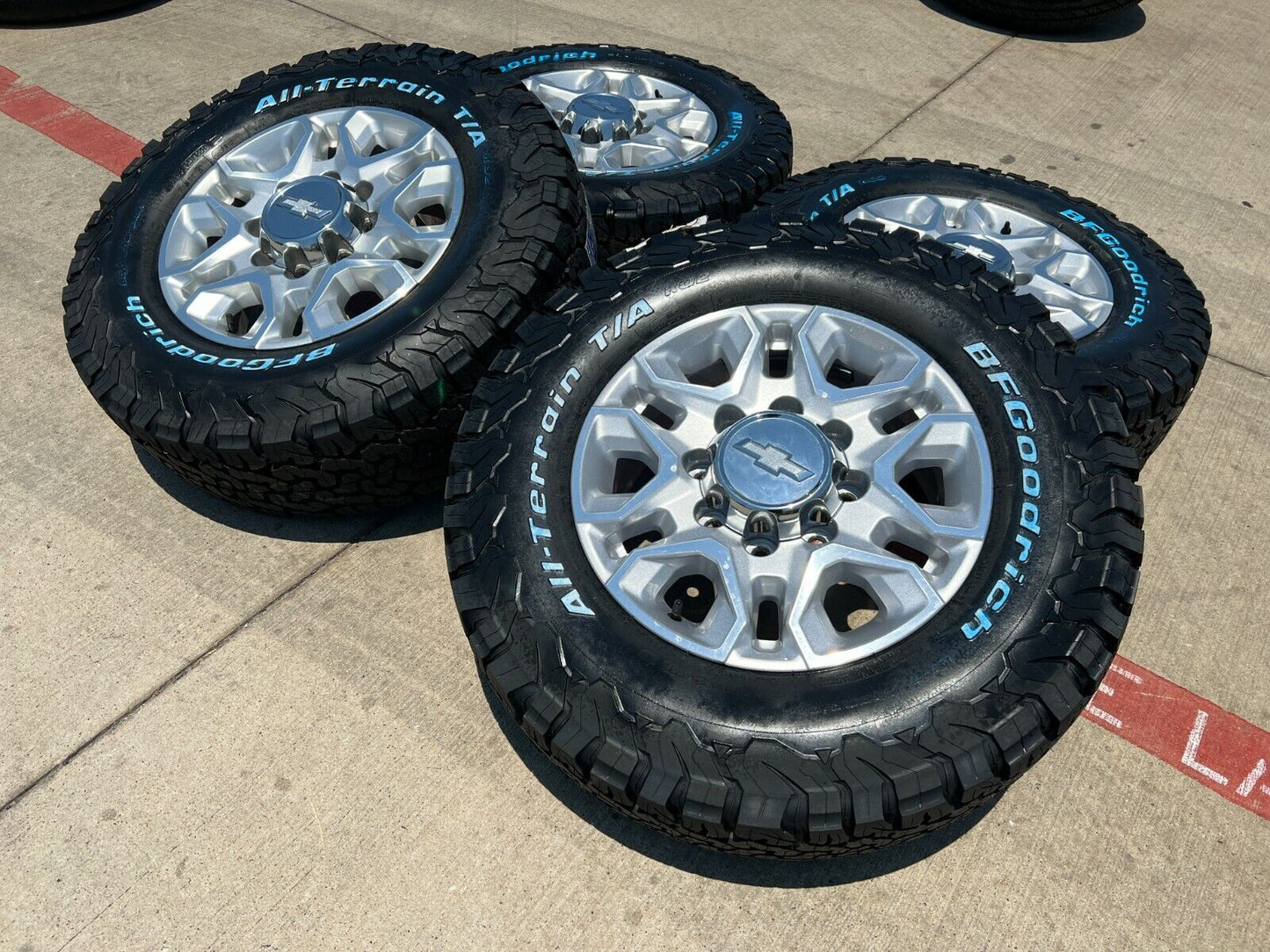 18" Chevy Silverado Trail Boss 2500 3500 OEM 5959 wheels rims 2024 2025 NEW BFG