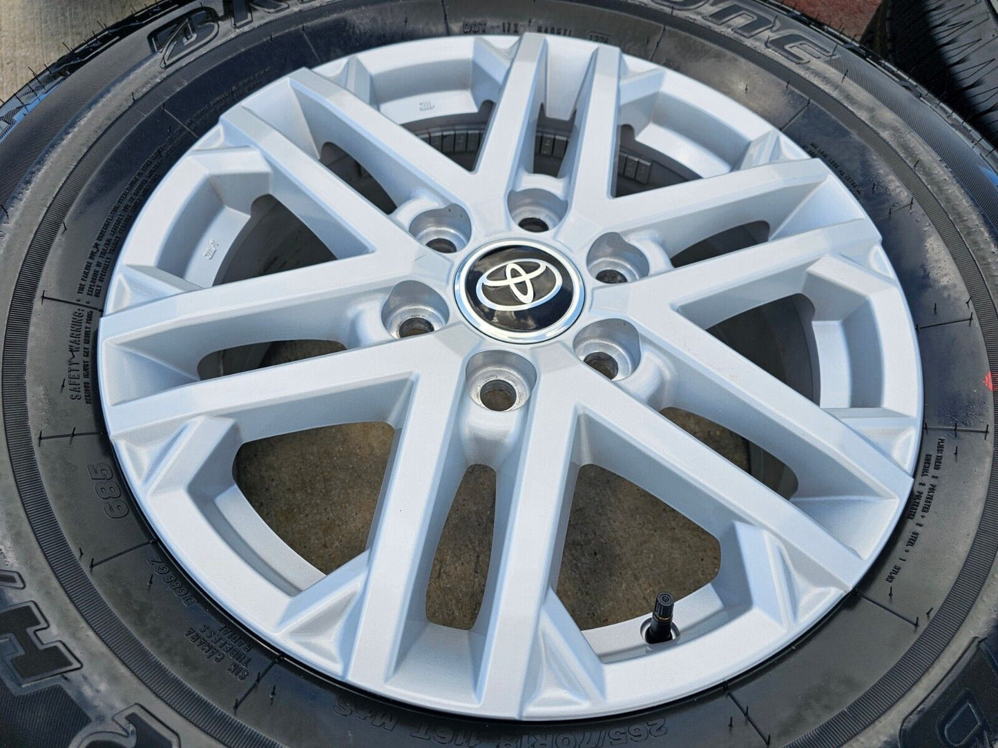 18" Toyota Tundra TRD OEM wheels rims 75281 Sequoia LX600 2023 2024 2025 NEW