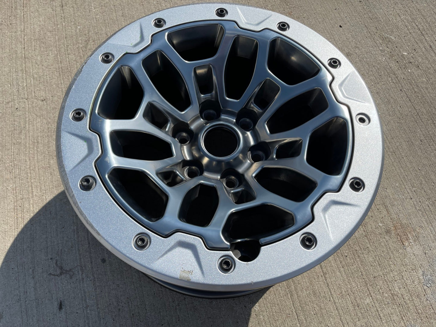 18" Dodge Ram 1500 RHO TRX Beadlock OEM wheel rim 2735