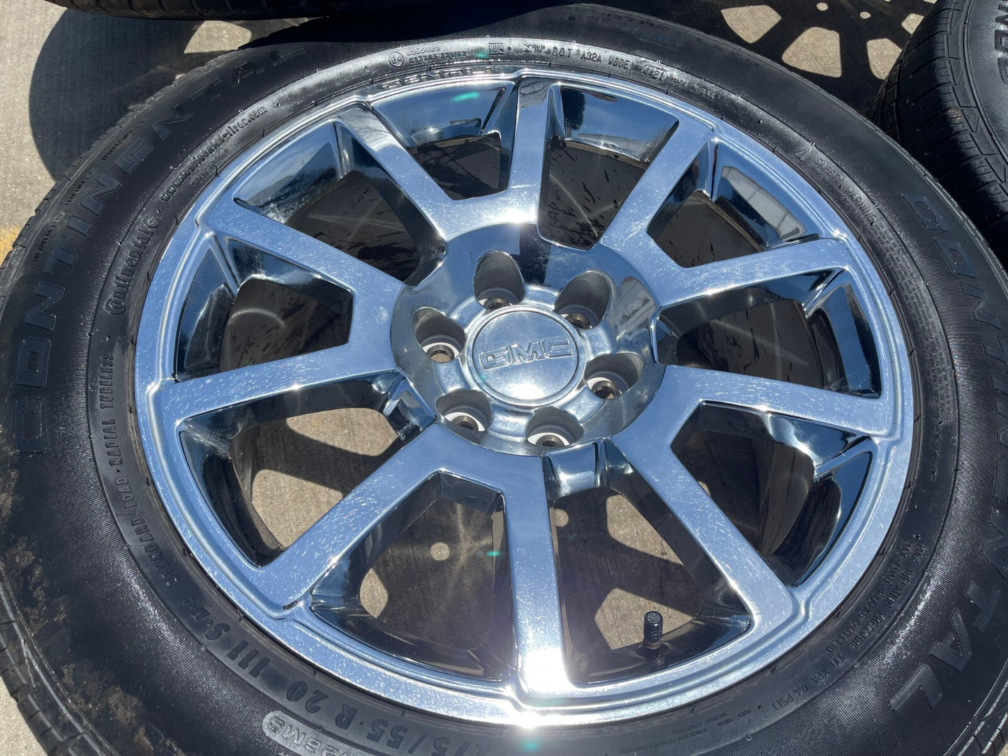 20" GMC Sierra Yukon DENALI OEM CHROME wheels rims 5644 tires