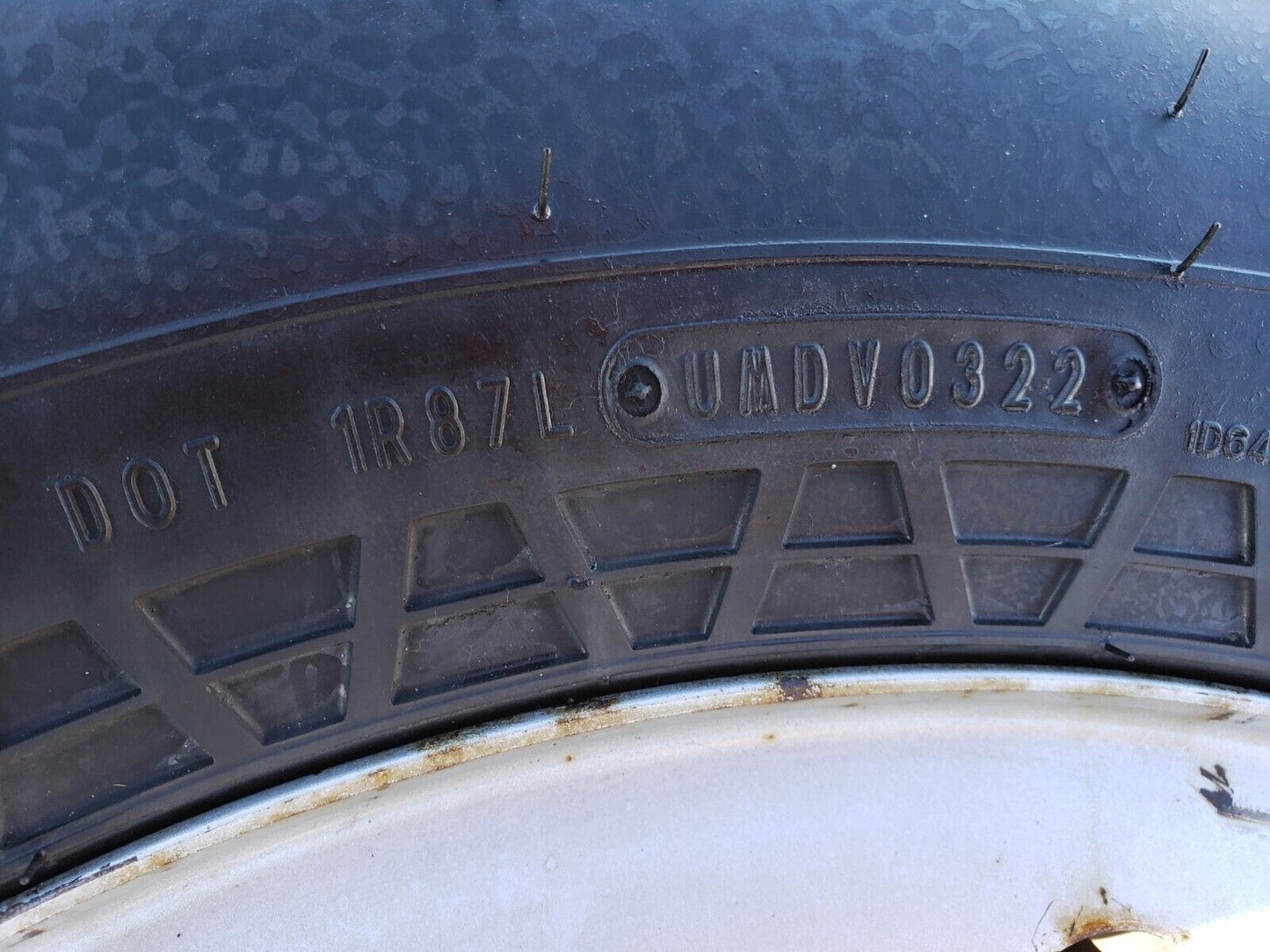 17" Chevy Silverado 1500 Tahoe Sierra OEM 5659 wheels rims tires
