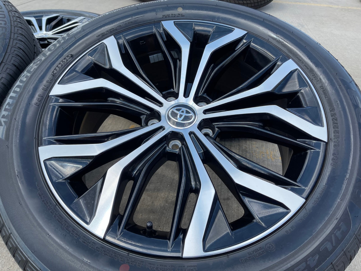 19" Toyota Crown OEM black wheels rims 75330 Camry Avalon Lexus 2023 2024 2025