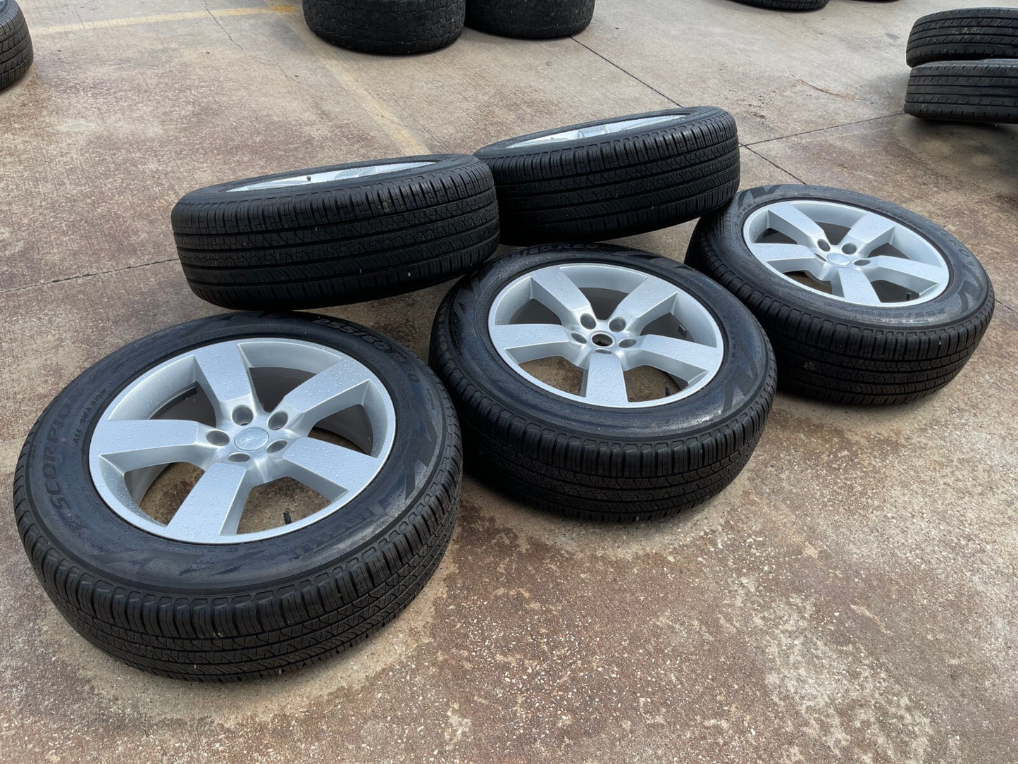 20" Land Rover Defender OEM wheels rims Range 2024 2025 2026 NEW