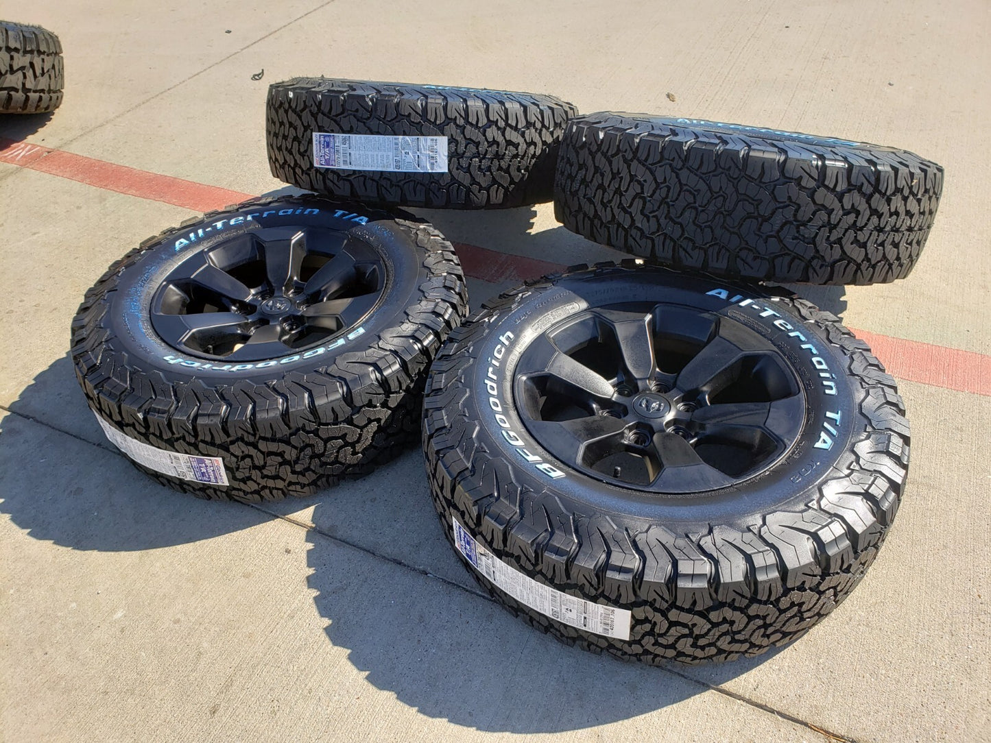 18" Dodge Ram 1500 Rebel Black OEM 2671 wheels rims NEW 33" BFG