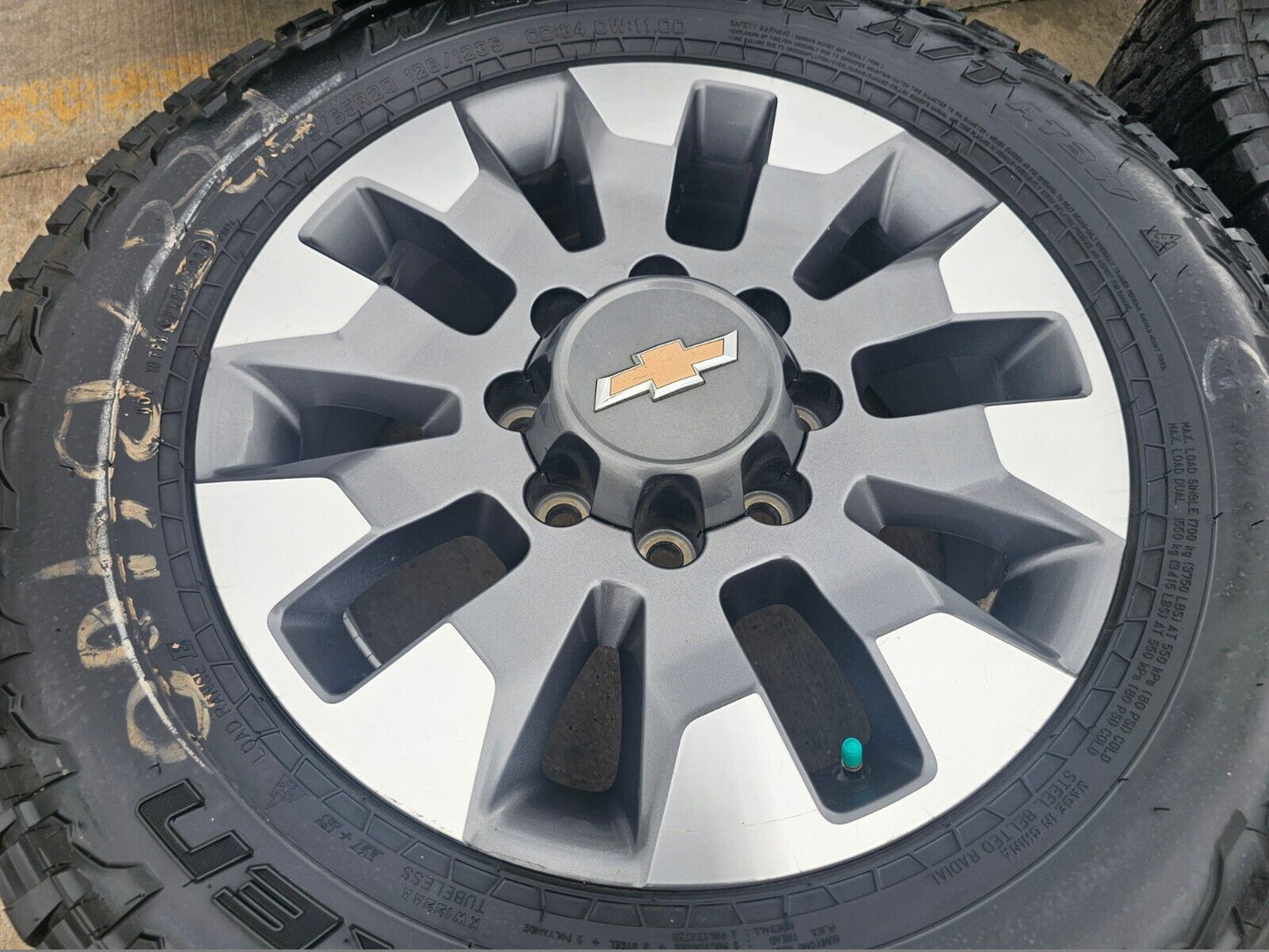 20" Chevy Silverado GMC Sierra AT4 2500 3500 OEM 5960 wheels rims 2022 2023 2024
