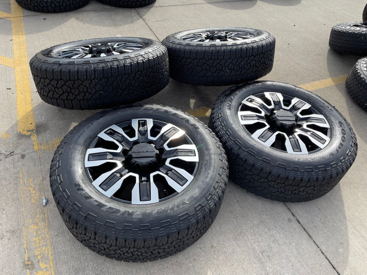 20" GMC Sierra DENALI ULTIMATE 2500 3500 OEM wheels rims 5958 Chevy 2023 2024