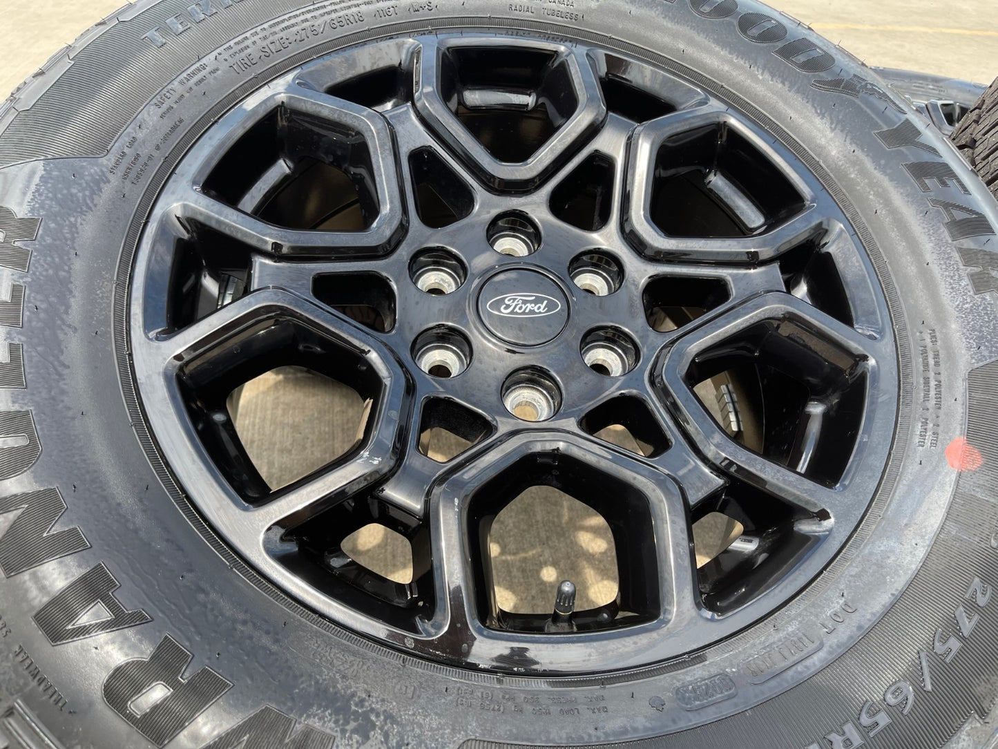 18" Ford F-150 OEM rims wheels 95049 10340 Expedition 2023 2024 2025 2026 NEW