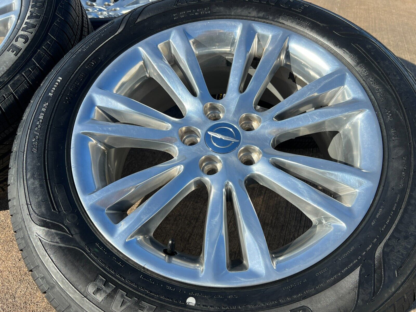 18" Chrysler 300 Dodge Charger Challenger OEM 2536 wheels rims tires NEW