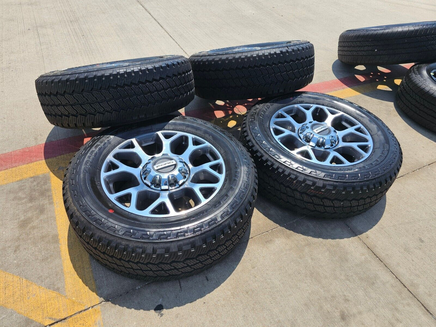 20" Ford F-250 F-350 OEM Lariat wheels rims 10292 tires 2021 2022 2023 2024 2025