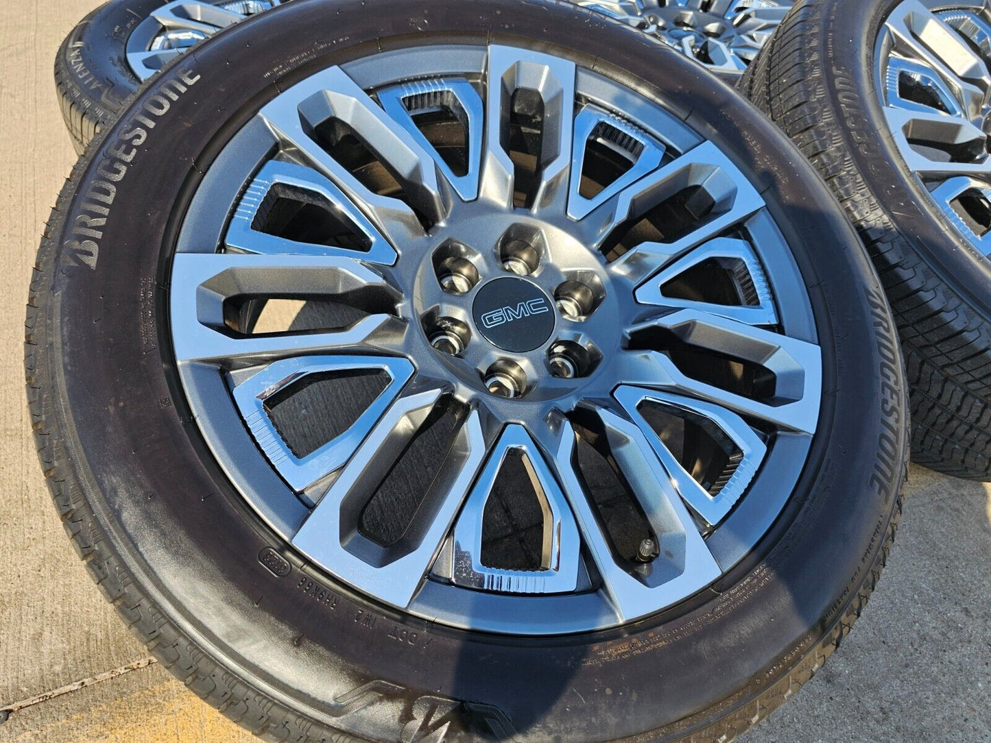 22" GMC Yukon Chevy Tahoe Escalade OEM 95486 wheels rims 2022 2023 2024 2025