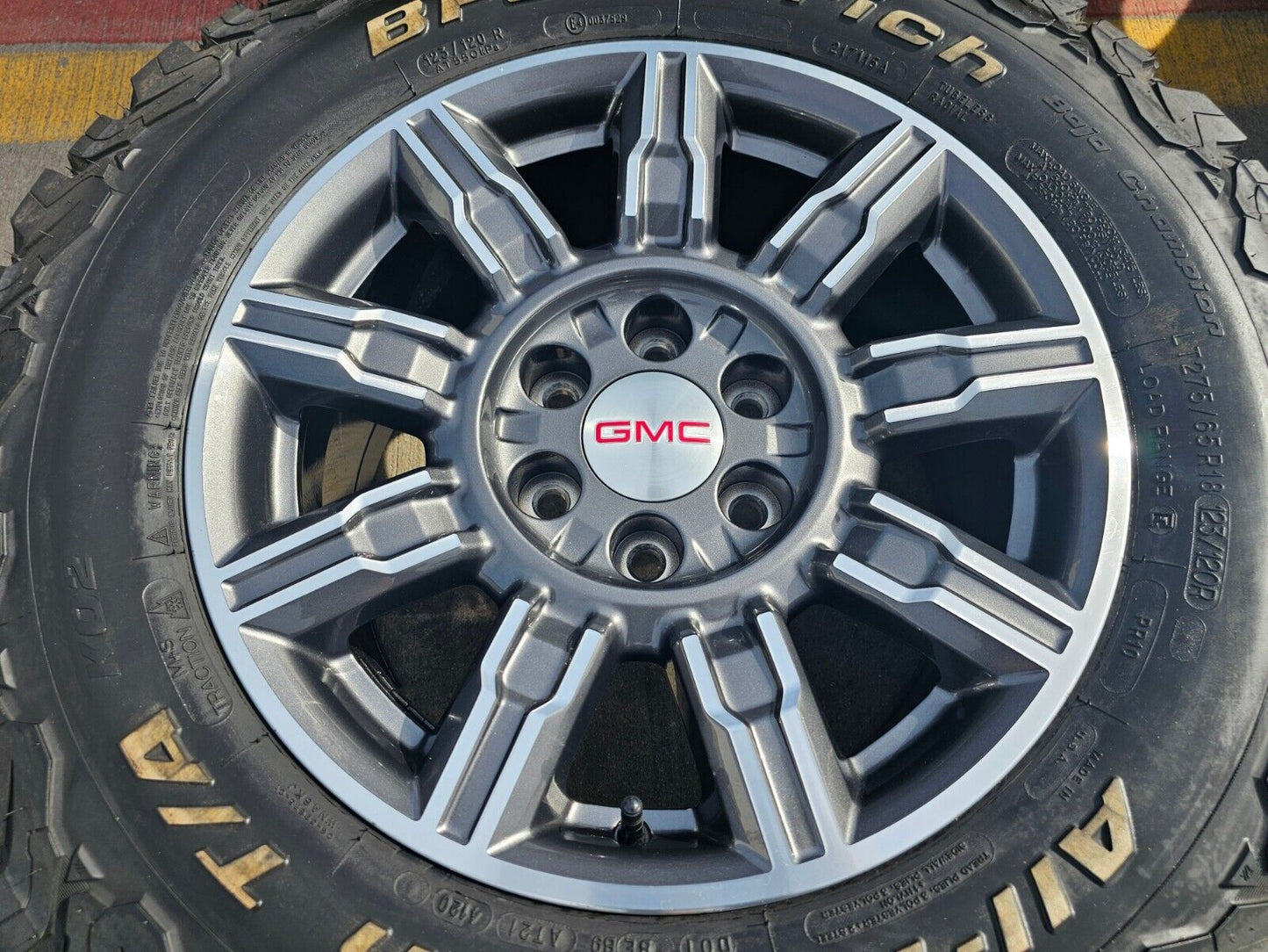 18" GMC Sierra AT4X Chevy Silverado OEM wheels rims A/T tires 2022 2023 2024