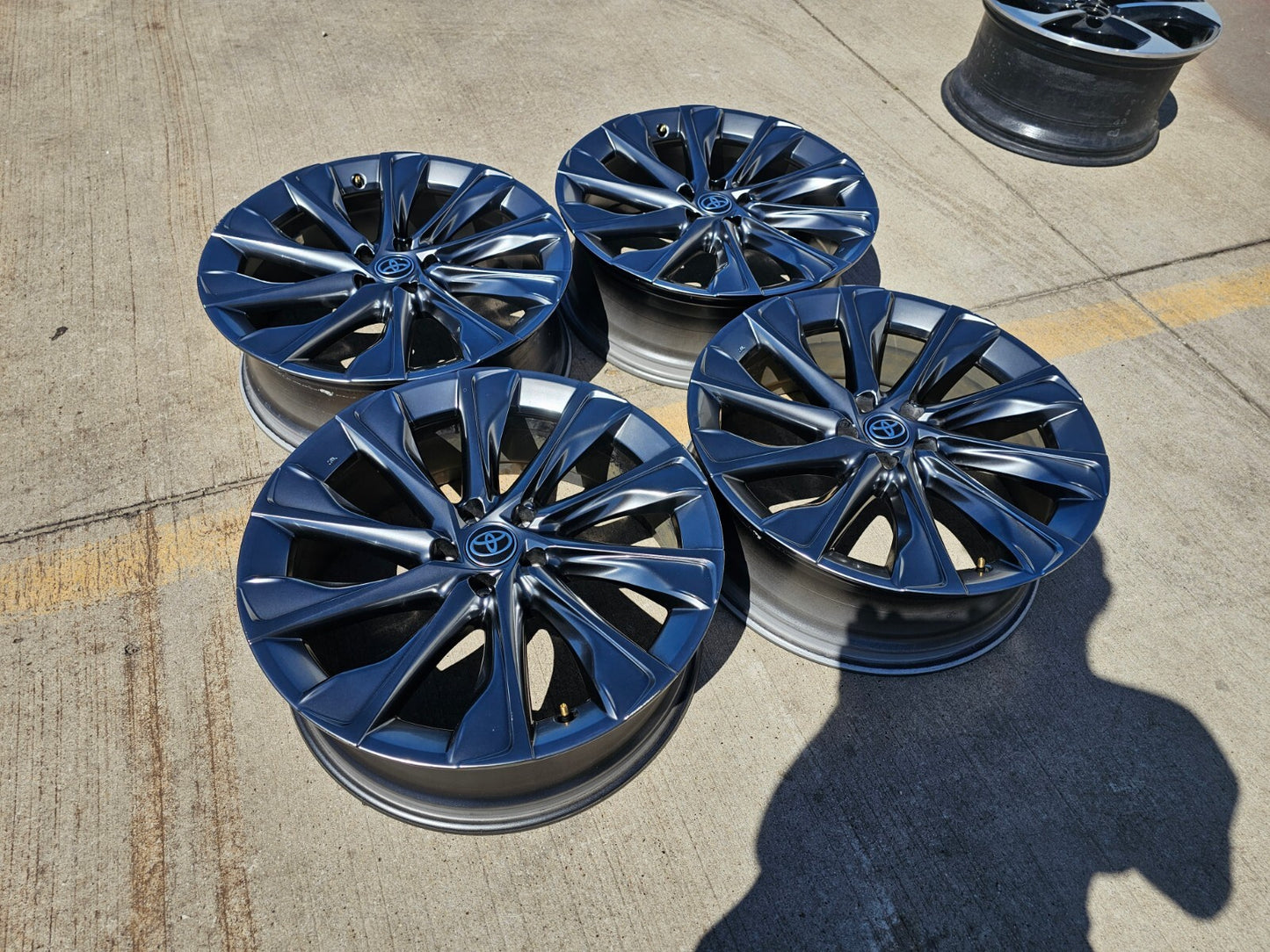 21" Toyota Crown OEM wheels rims 75332 Rav4 Camry Avalon Lexus 2023 2024 2025
