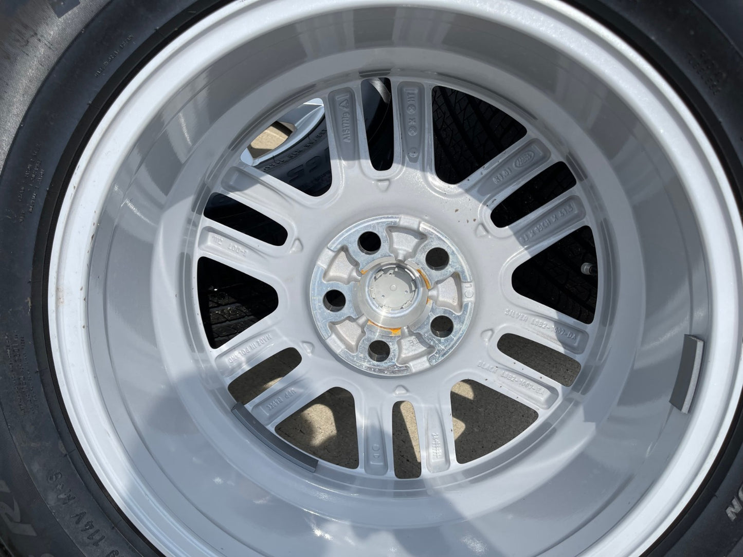19" Land Rover DEFENDER Range Rover OEM 72350 wheels rims 2024 2025 2026 NEW