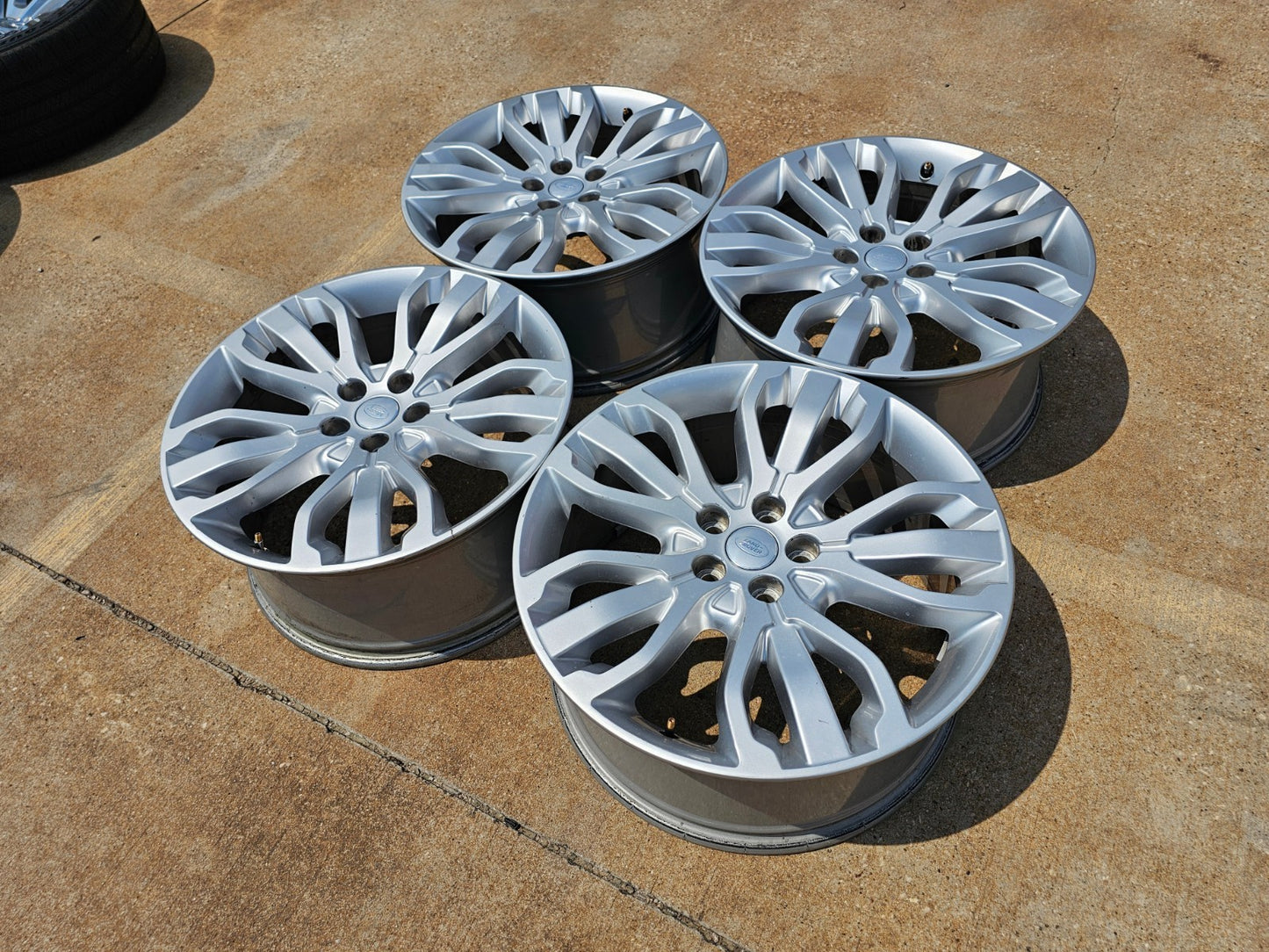 21" Range Land Rover OEM wheels rims 72254
