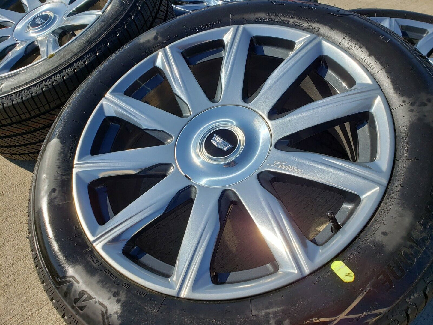 22" Cadillac Escalade Platinum OEM ORIGINAL wheels rims 95078 2023 2024 2025 NEW