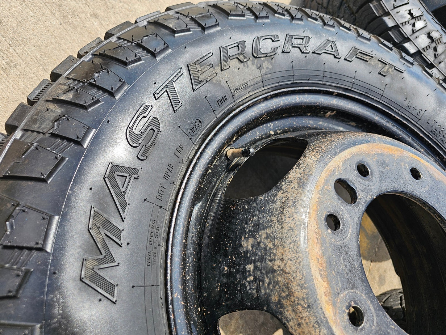 17" Dodge Ram 3500 Dually Laramie 8x200 wheels rims 2703 2704 OEM tires