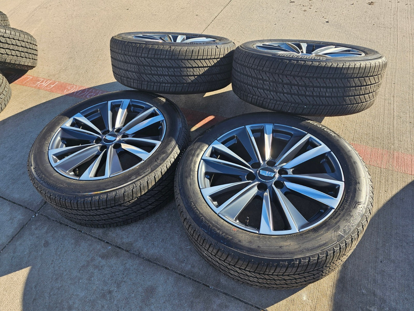 22" Cadillac Escalade Platinum OEM wheels rims tires 2024 2025 2026 NEW
