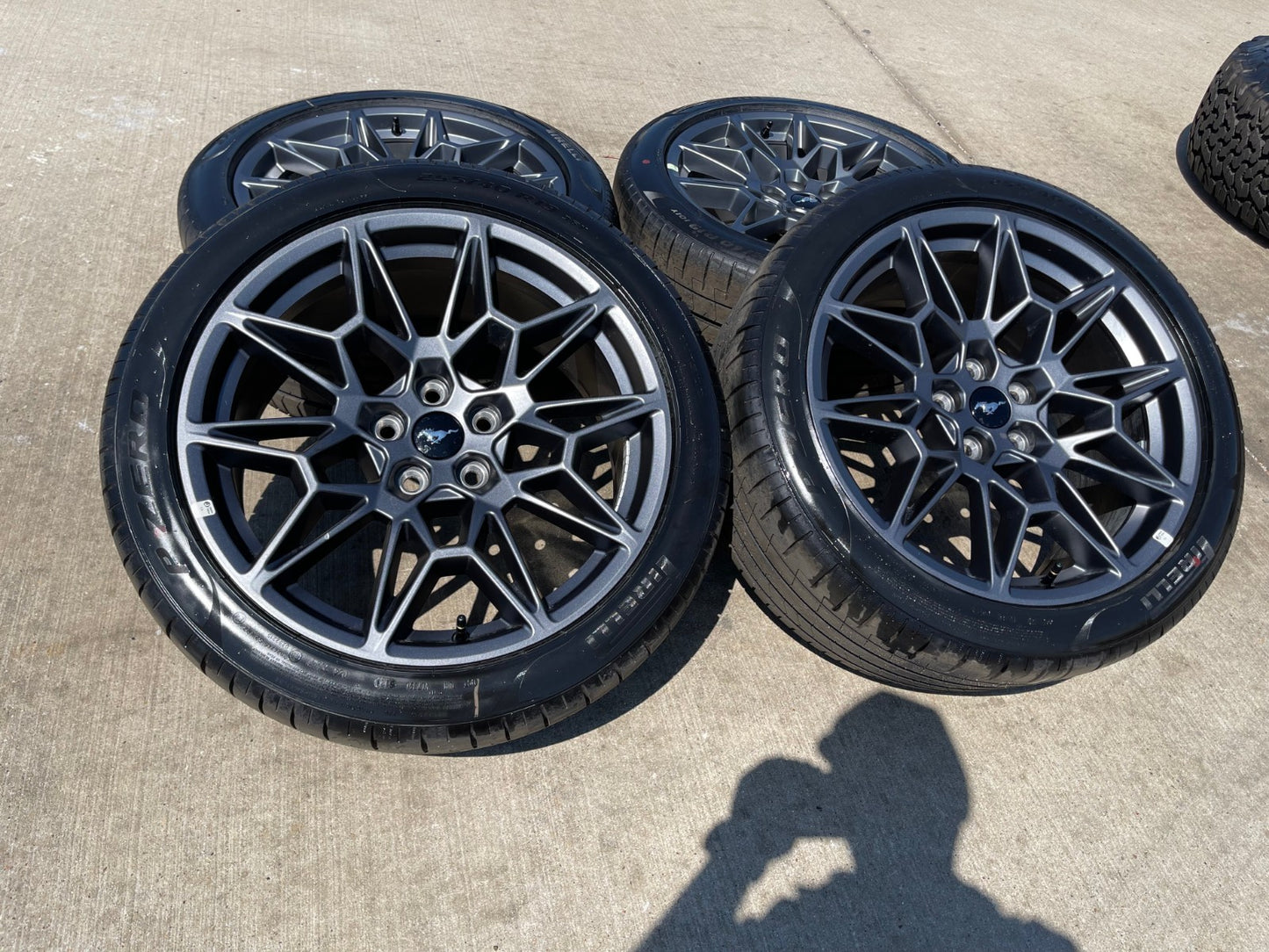 19" Ford Mustang GT Track Pack OEM 10600 wheels rims 2025 2026 NEW