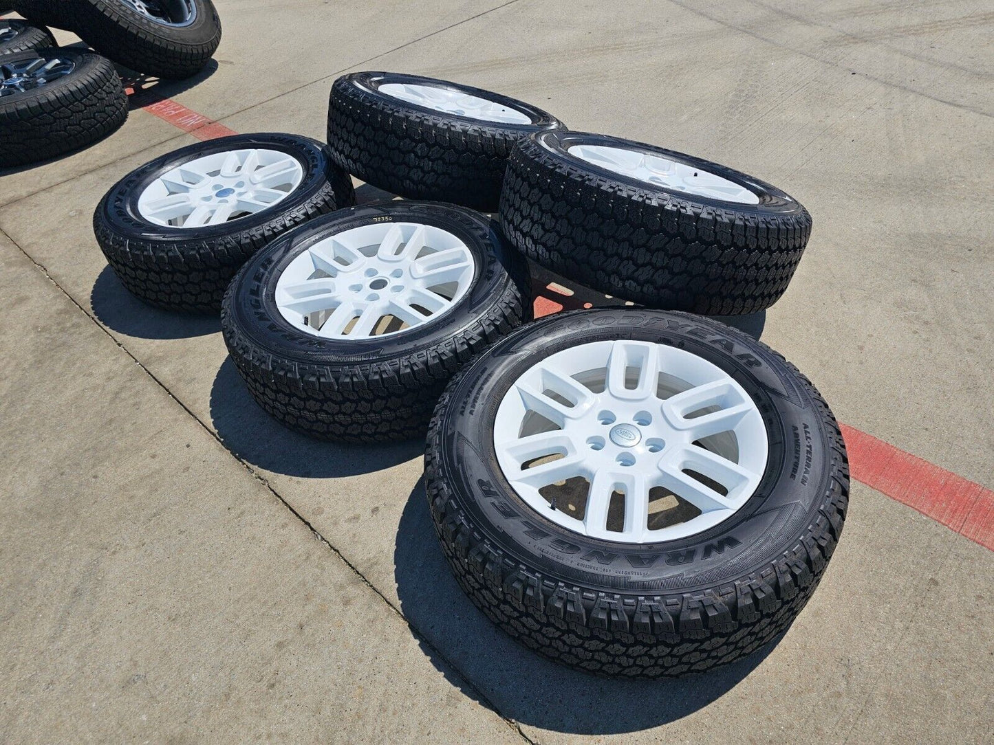 19" Land Rover DEFENDER Range Rover OEM wheels rims WHITE 72350 2023 2024 NEW
