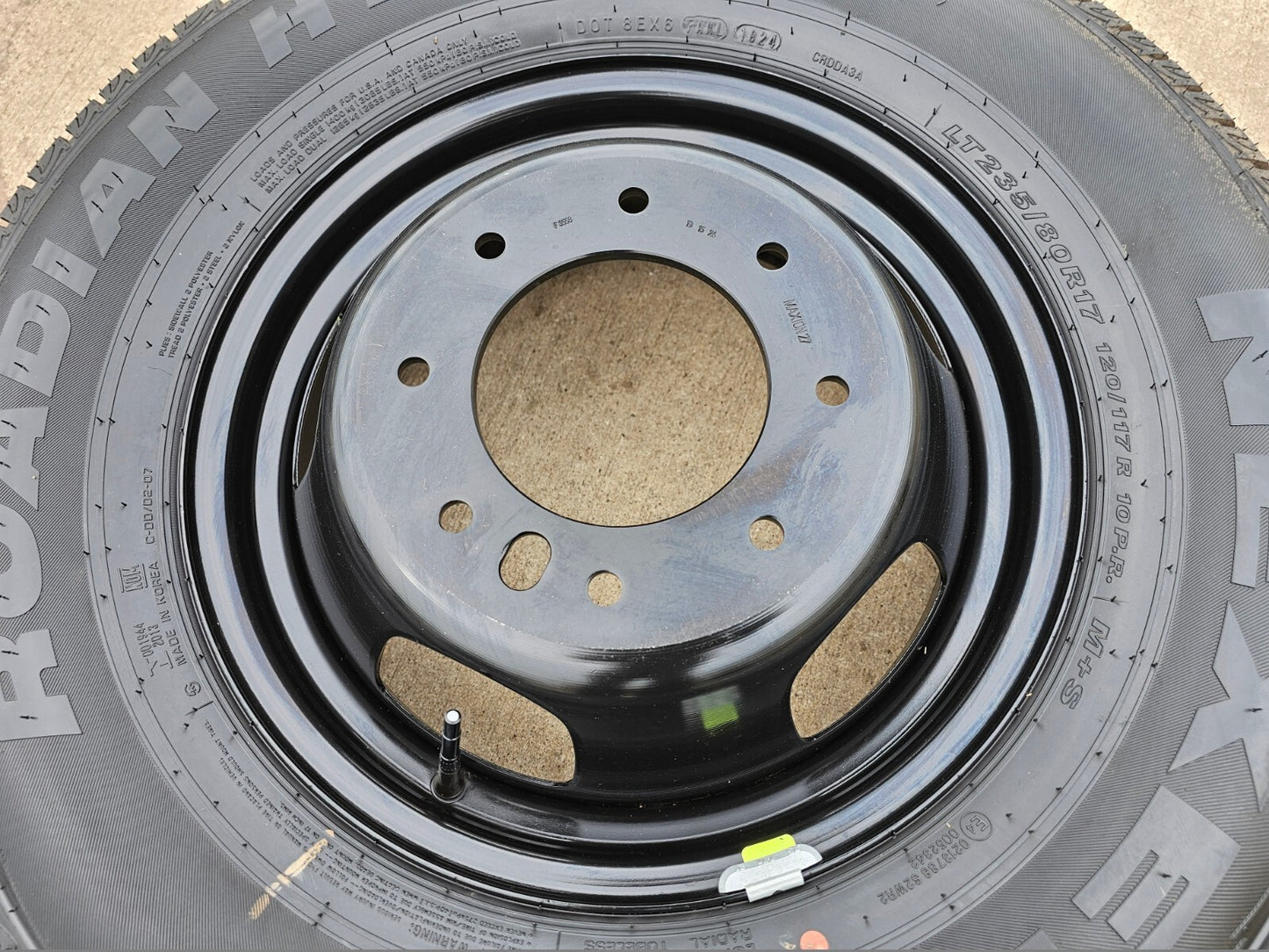 17" Dodge Ram 3500 Dually 8x200 wheel rim 2703 2704 OEM 2023 2024 2025 2026 NEW