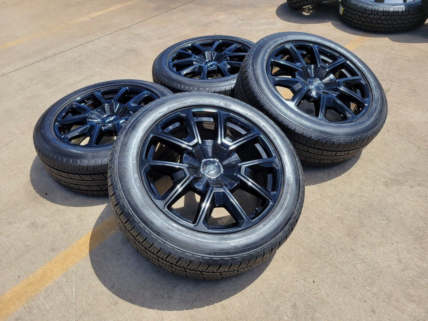 22" Chevy Tahoe Suburban RST OEM 14035 black wheels rims Silverado NEW