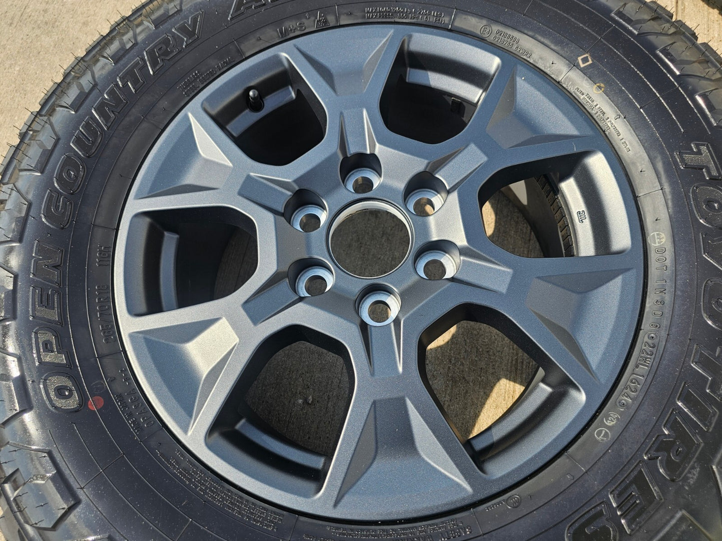 18" Lexus GX550 OEM wheel rim Toyota Land Cruiser Tundra Sequoia 2024 2025