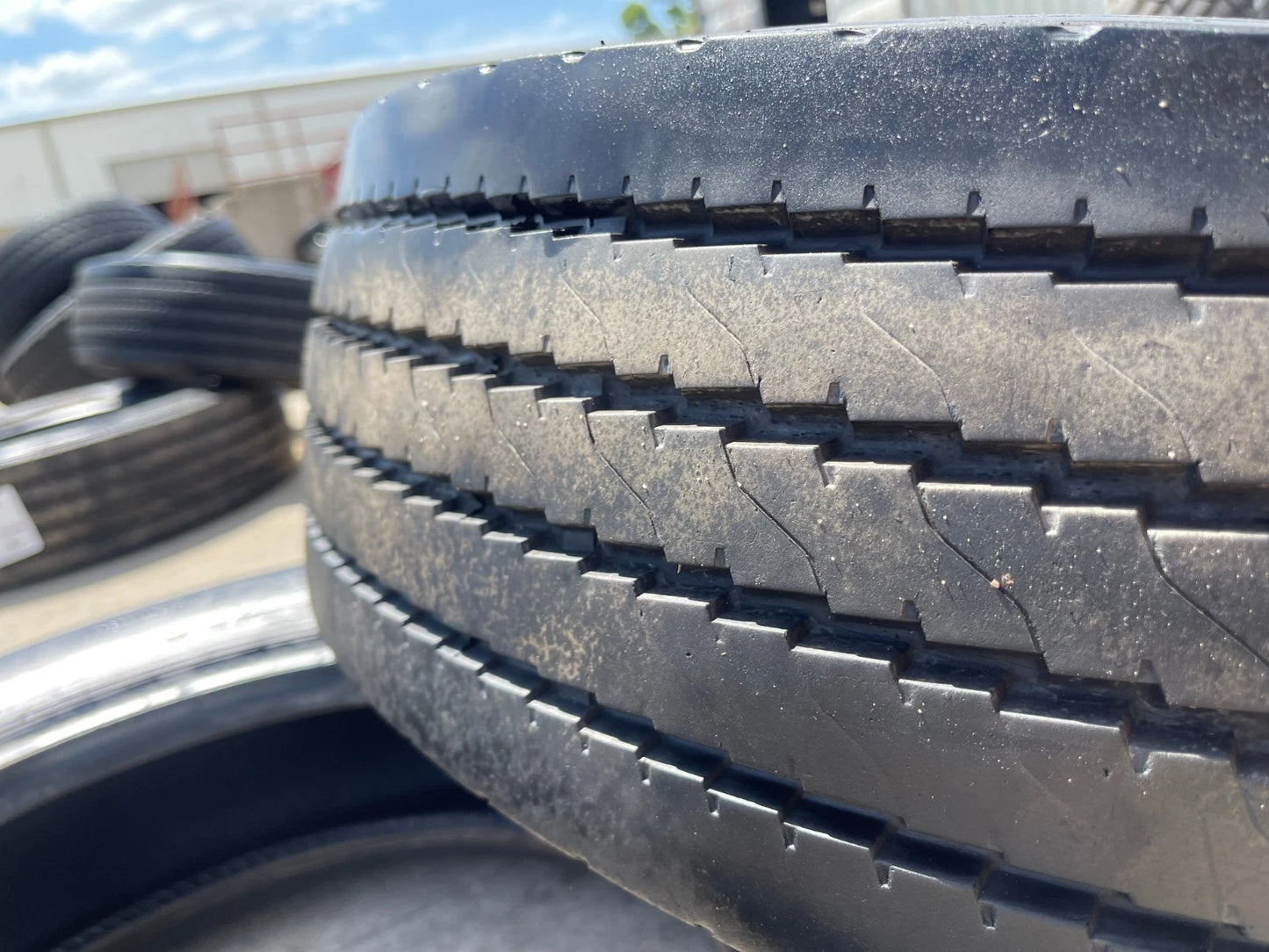 (1) 245/70/19.5 Hercules Strong Guard HR-A tire 128 245/70r19.5 LT 14 PLY