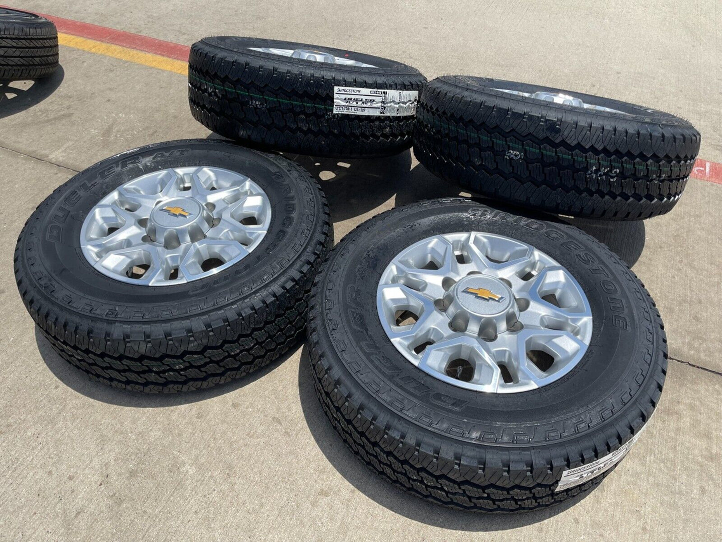 18" Chevy Silverado 2500 3500 OEM 5959 wheels rims tires 2022 2023 2024 2025 NEW
