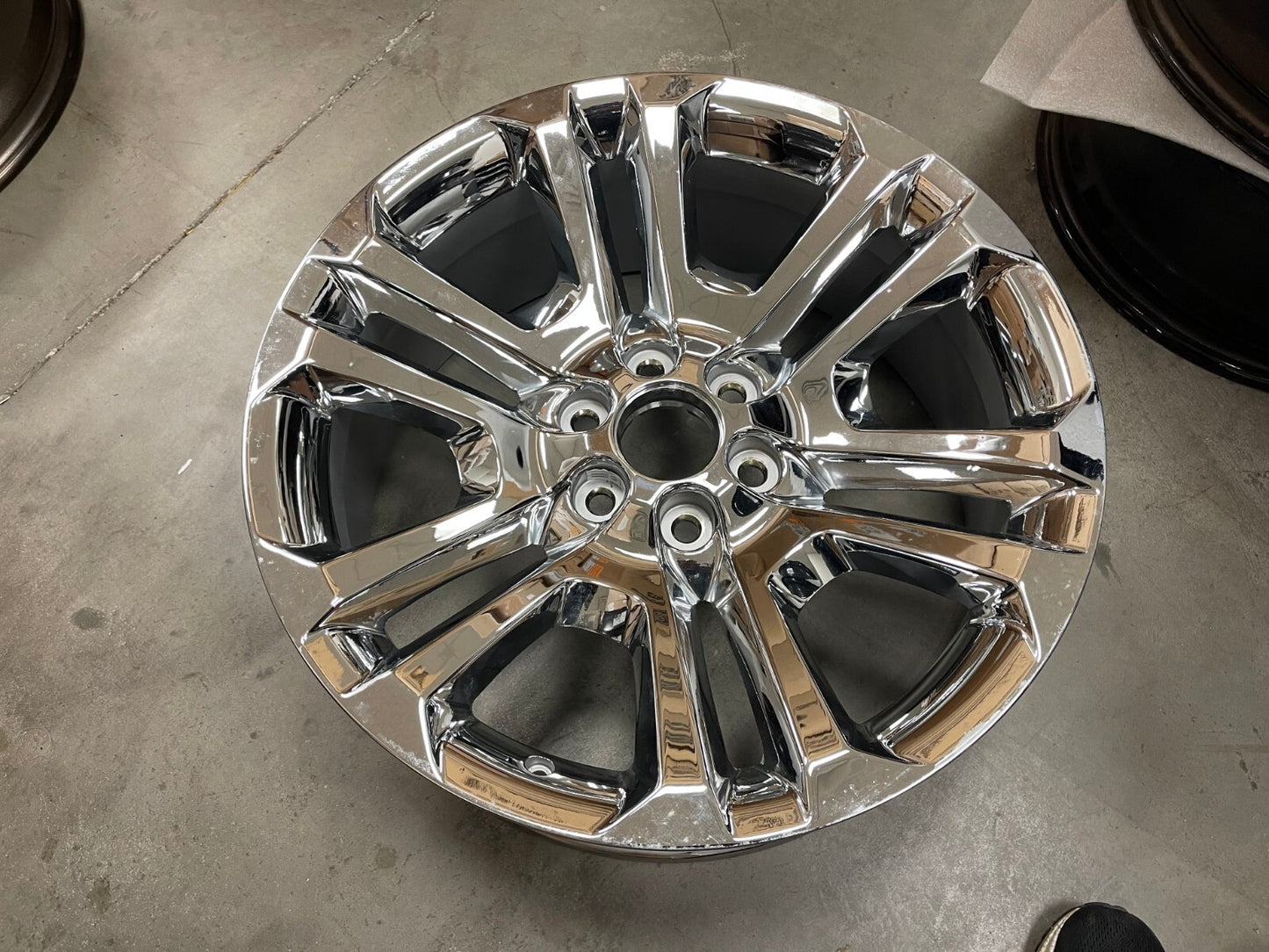 22" Cadillac Escalade GMC Yukon Chevy Tahoe chrome OEM wheel rim 4741 NEW