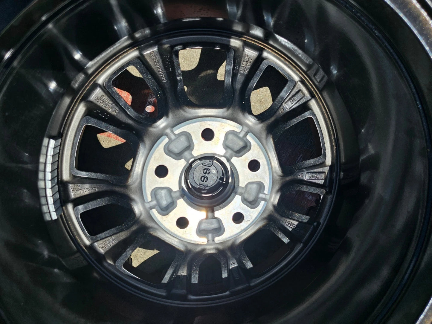 17" Jeep Wrangler 392 Gladiator Rubicon OEM 9304 95240 BEADLOCK wheels rims NEW